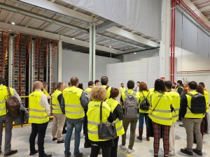 Requisitos para la Importación y Distribución de Productos Sanitarios: un Análisis Detallado de la Jornada